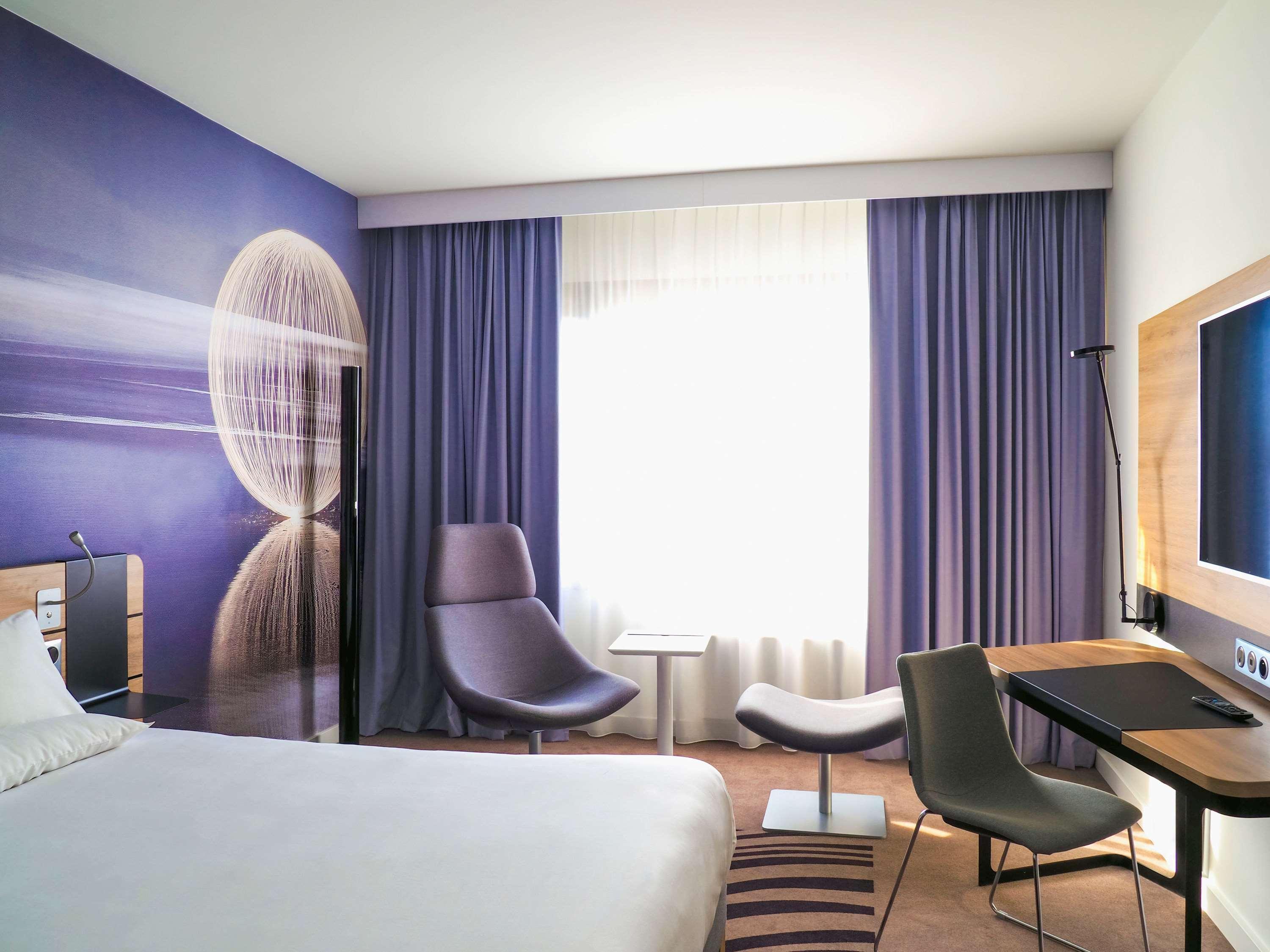 Novotel Katowice Centrum Экстерьер фото